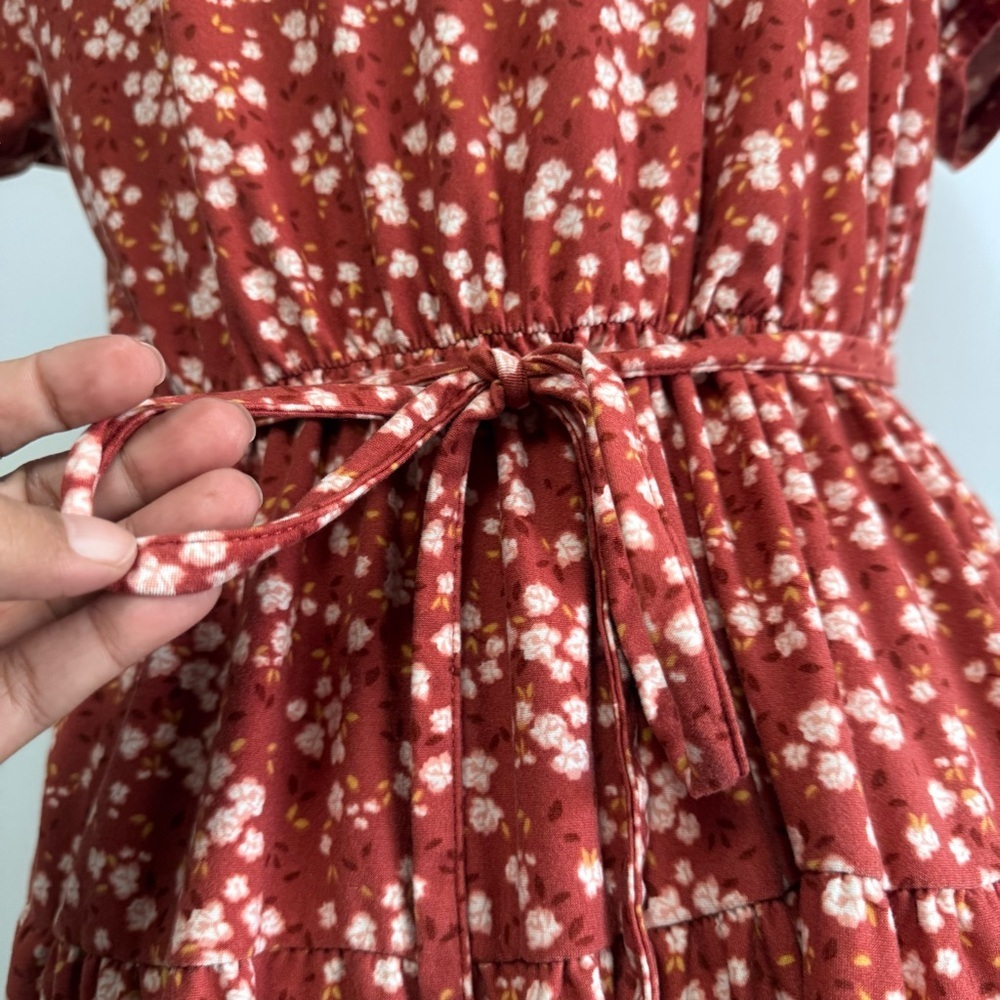 Boho Floral Red V-Neck Hippie Dress - Picture 5 of 8